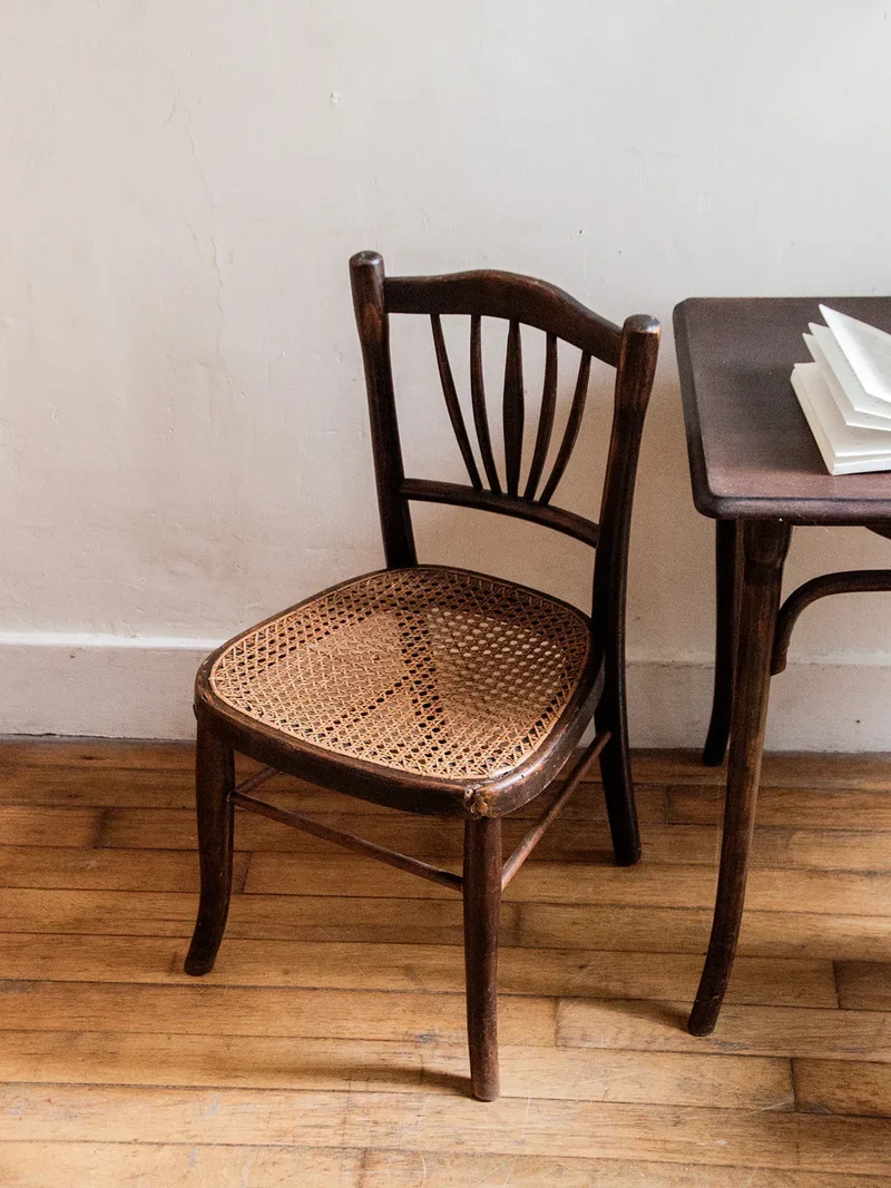 Ange, l'ensemble 1 table et 2 chaises Baumann N°1