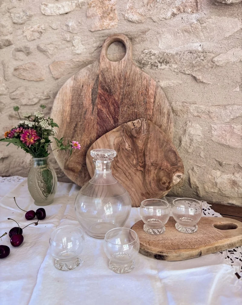 Eugène, le lot de 4 verres et 1 carafe N°185