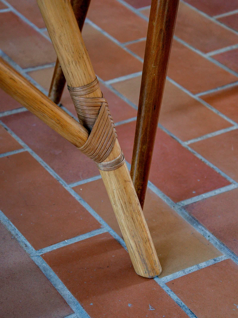 Romy, la table à manger en rotin N°616