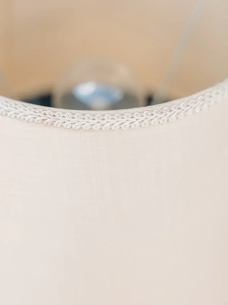 Julia, la lampe à poser en céramique N°331