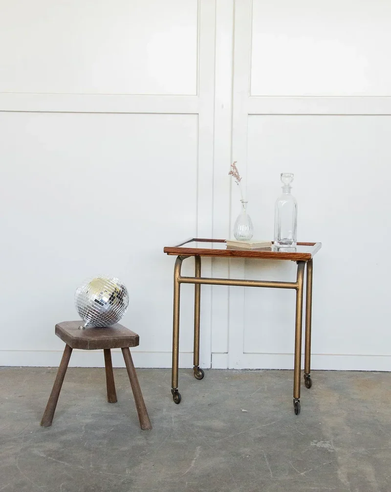 Anouk, la desserte en formica N°123