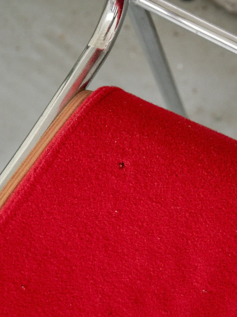 Alma, le lot de 6 chaises en laine N°515