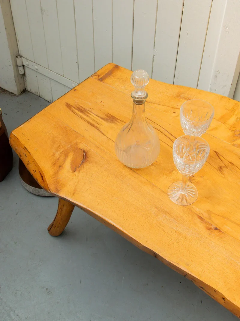 Léonie, la table basse en bois N°157