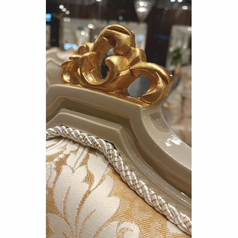 Casa Padrino Luxus Barock Esszimmer Stuhl mit Armlehnen Gold / Weiß / Grau / Gold H. 110 cm - Barock Möbel