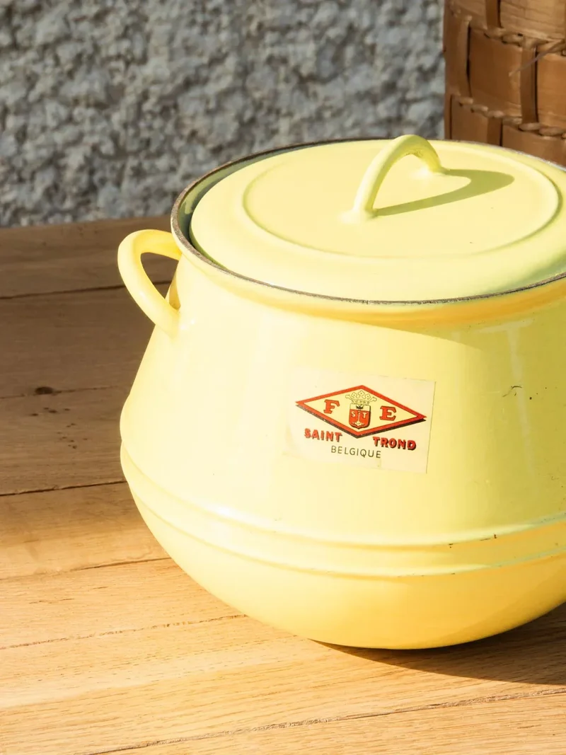 Antoinette, la marmite émaillée N°80