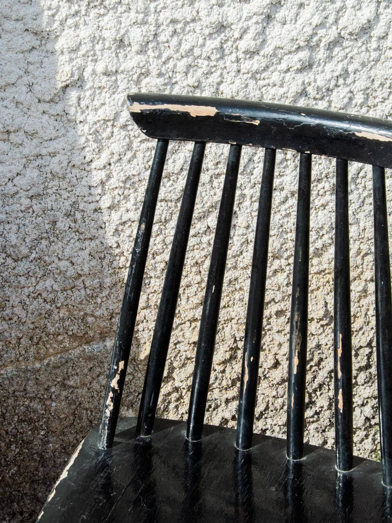 Claude, la chaise noire N°463