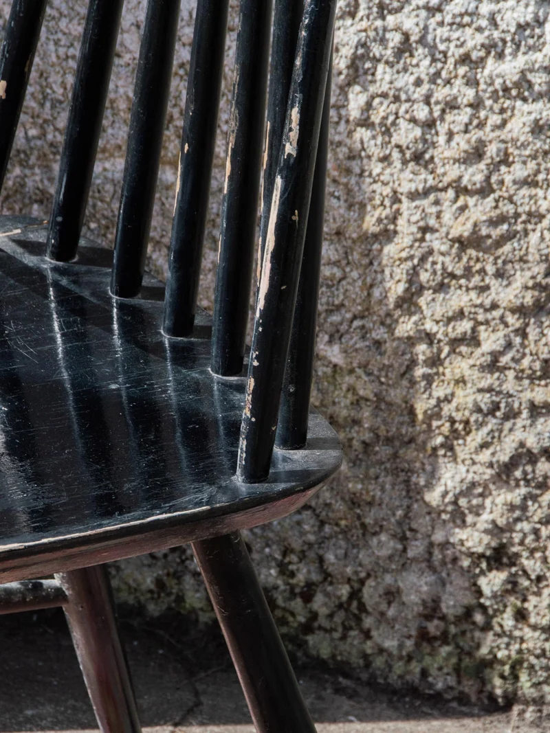Claude, la chaise noire N°463