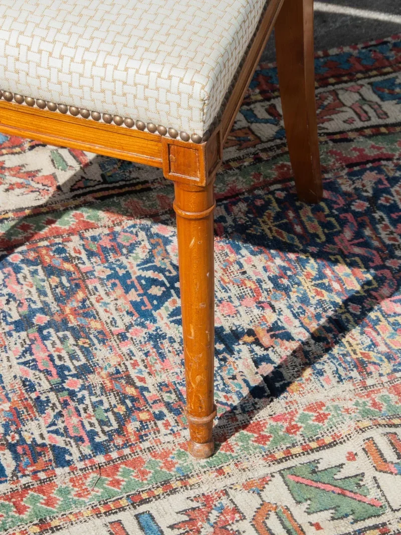 Claude, la chaise en bois N°581