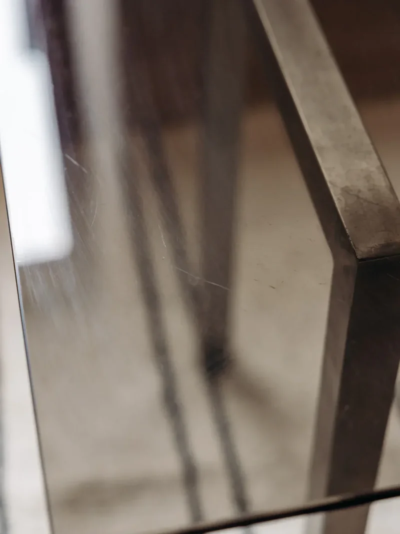 Marilyn, la table à manger en verre N°12