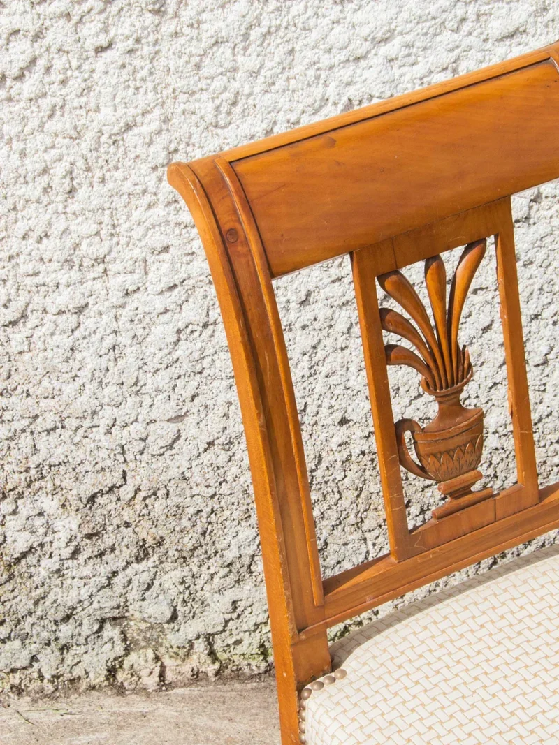 Claude, la chaise en bois N°584