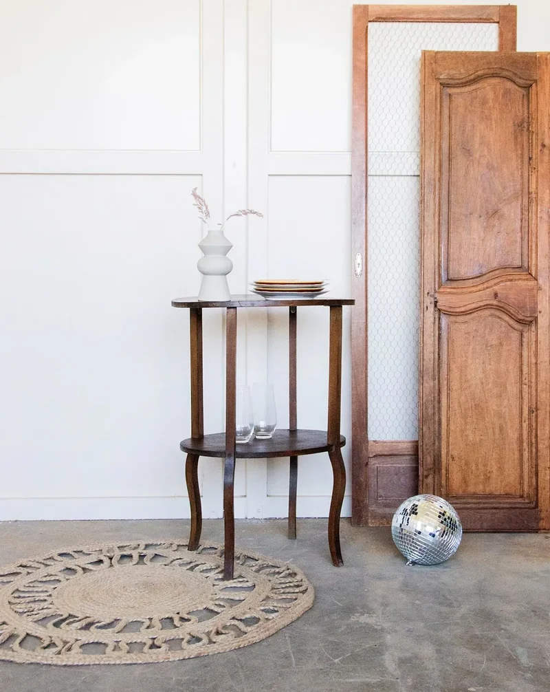 Francine, la table d'appoint en bois N°369