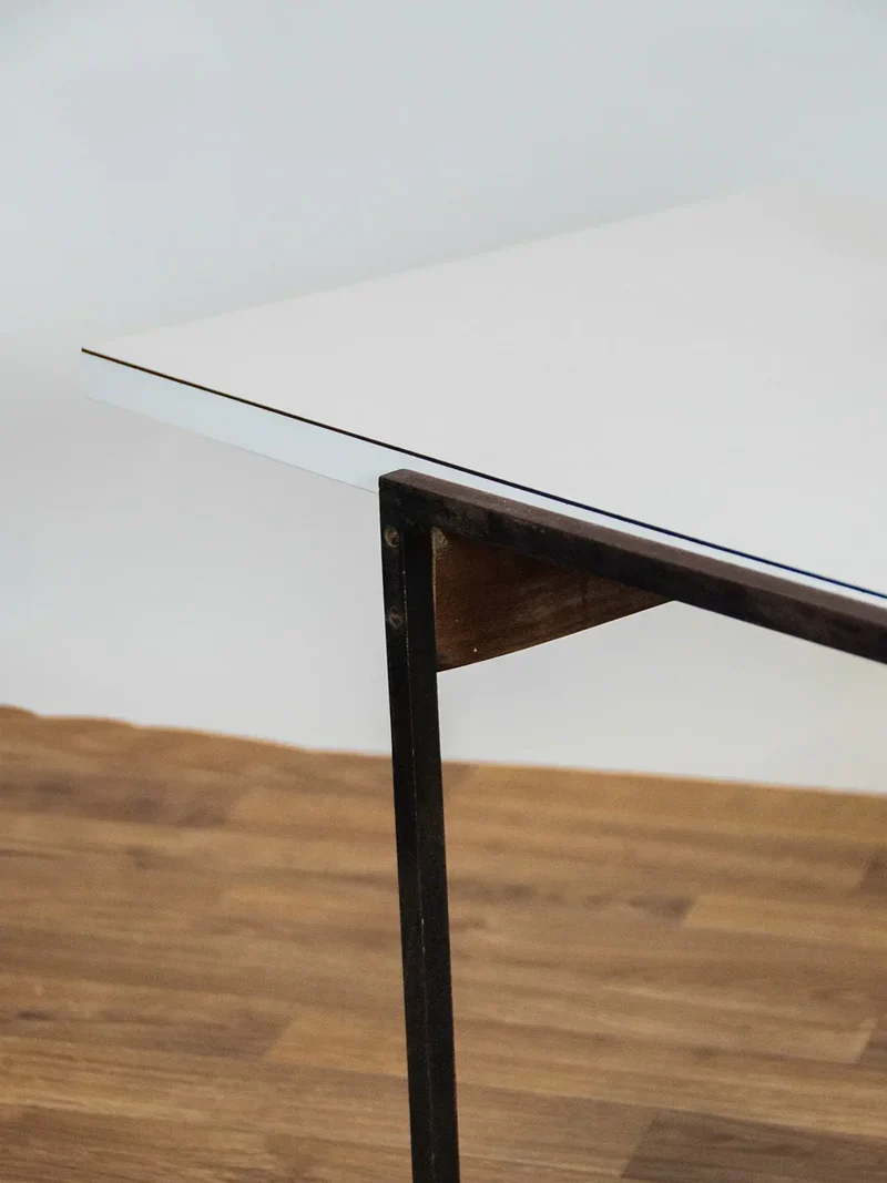 Donna, la table basse en bois N°115