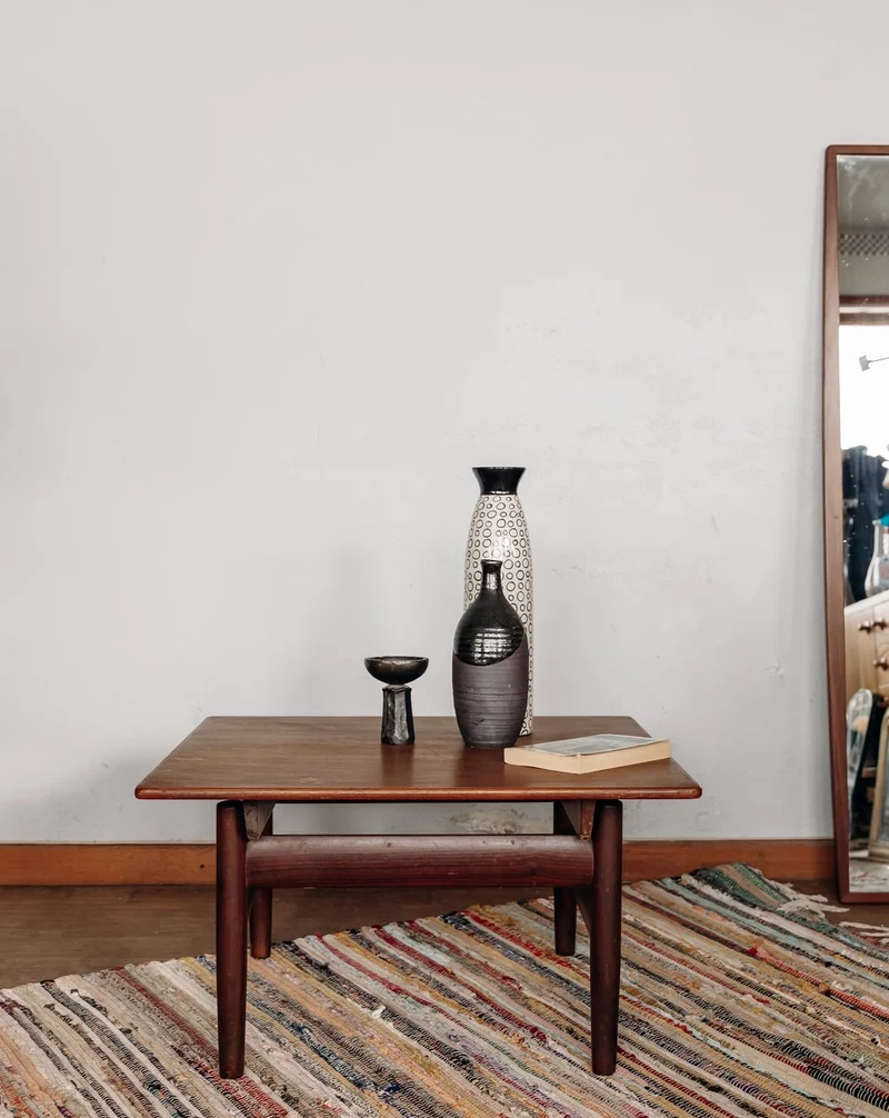 Donna, la table basse en teck N°222