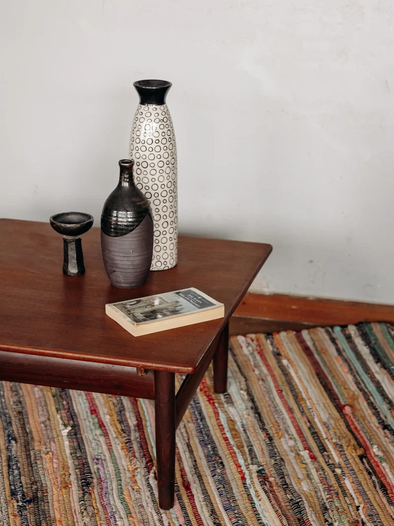 Donna, la table basse en teck N°222