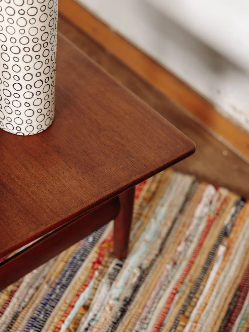 Donna, la table basse en teck N°222