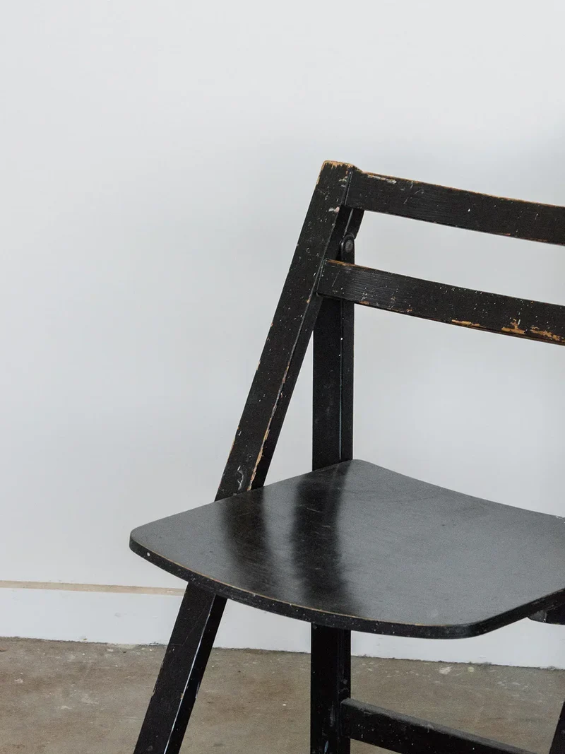 Claude, la chaise pliante noir N°870