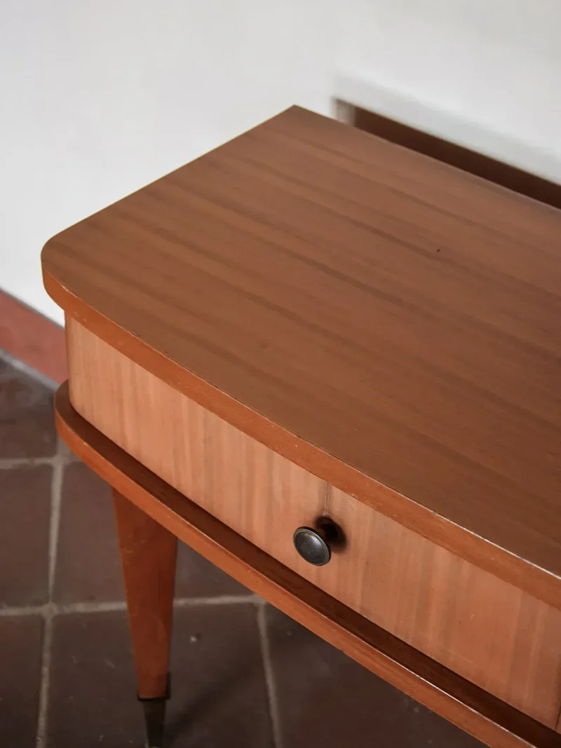 Maïa, la table de chevet en bois N°97