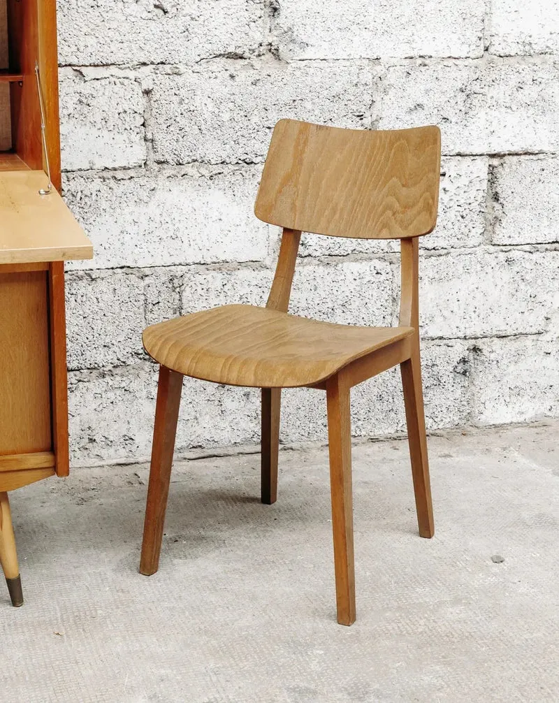 Alma, la chaise en bois N°219