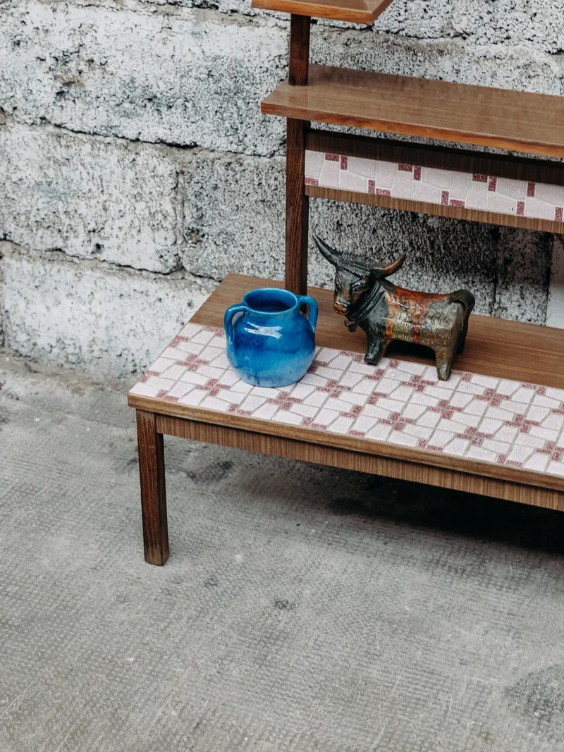 Hanna, la table d'appoint N°261