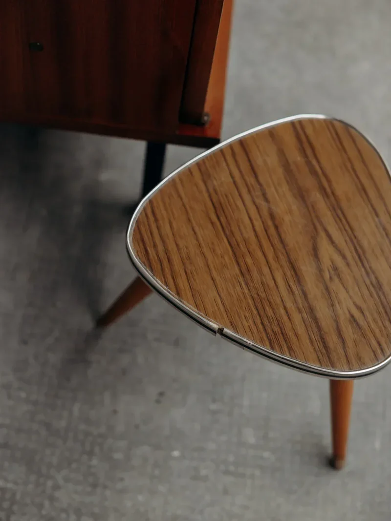Hanna, la table d'appoint N°260