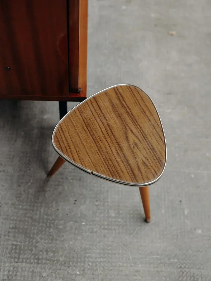 Hanna, la table d'appoint N°260