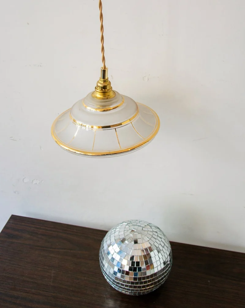 Paulette, la lampe baladeuse N°75
