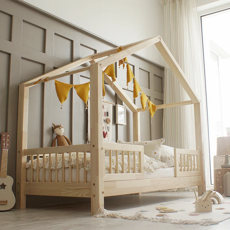 Lit cabane 90x200 barrières et sommier inclus pieds 10 cm Iris Bois