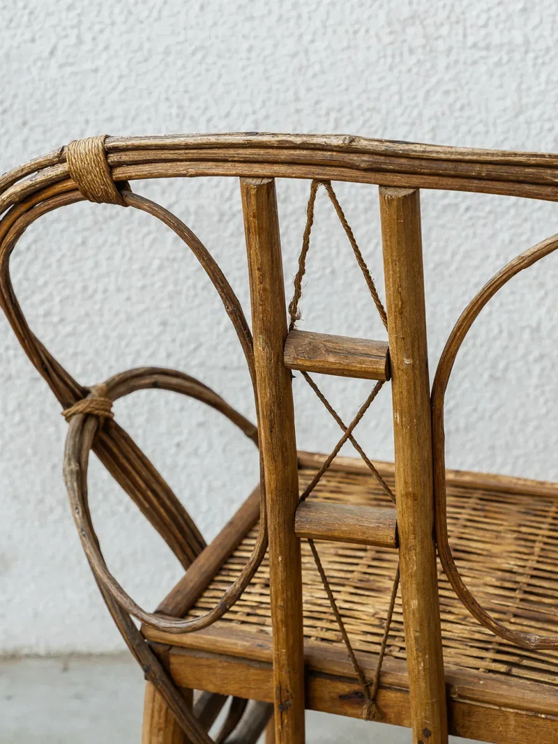 Ernest, le fauteuil en rotin N°171