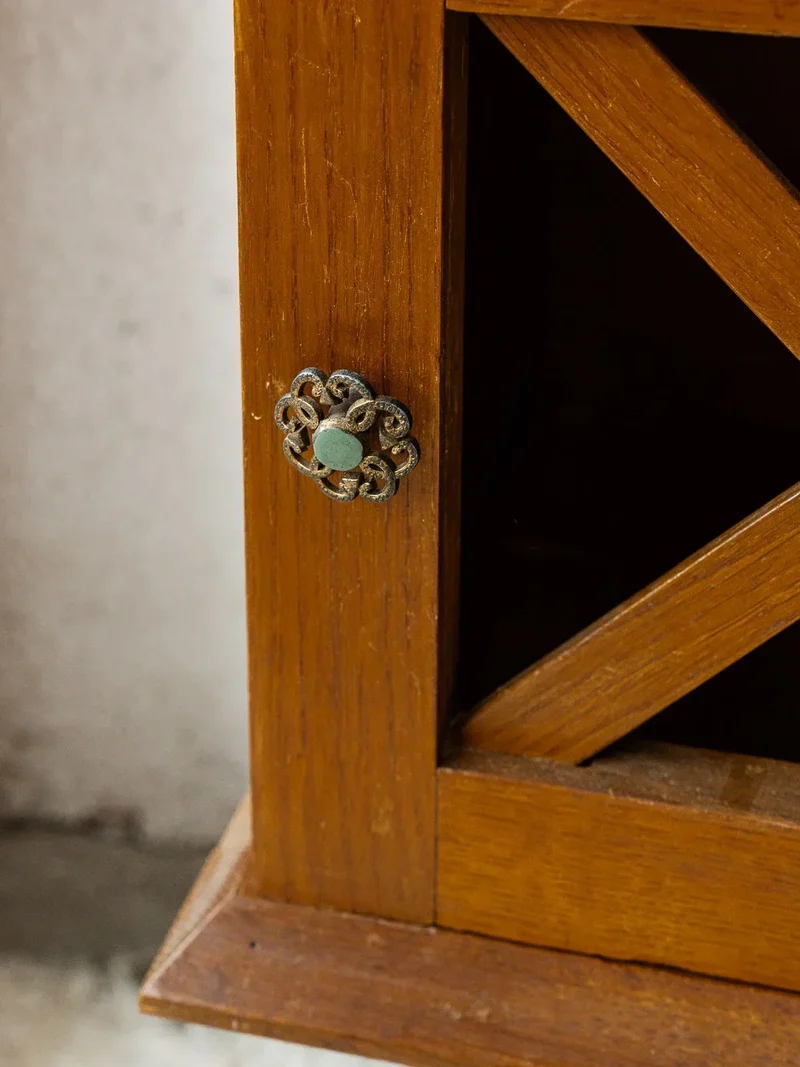 Odile, la table de chevet en bois N°1217