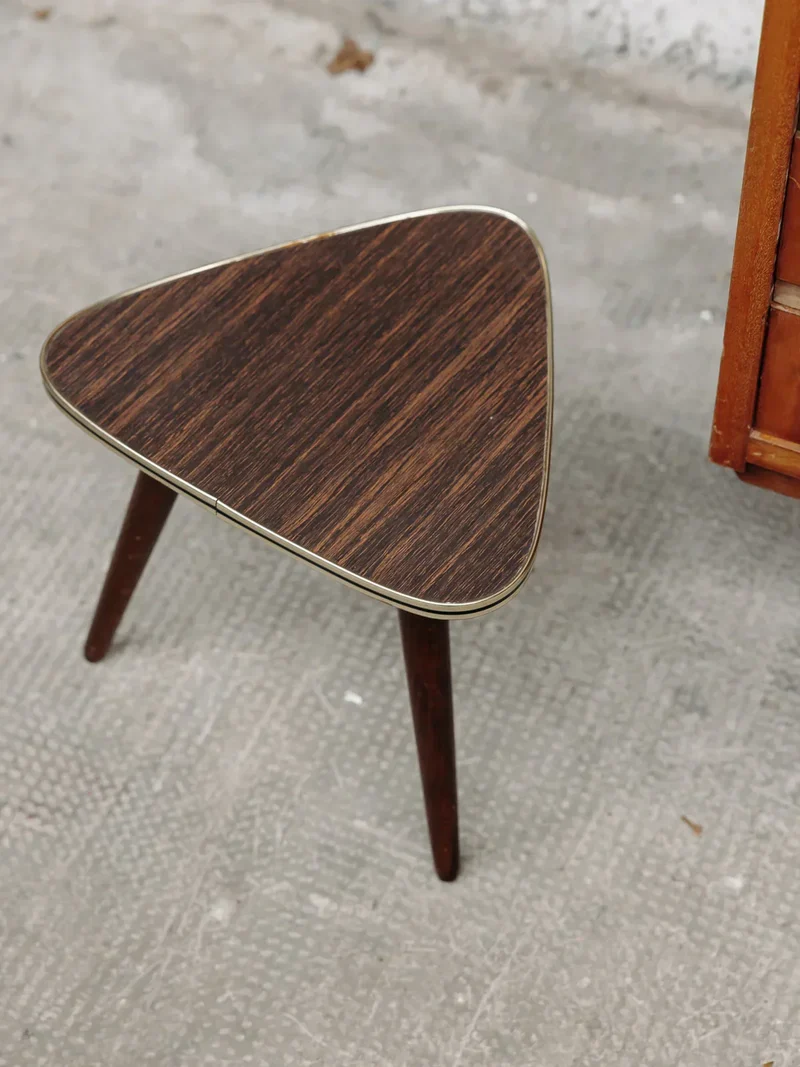 Hanna, la table d'appoint N°258
