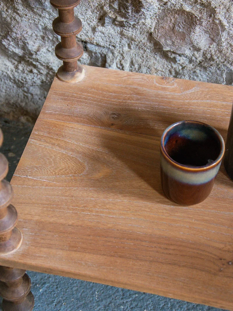 Francine, la table d'appoint en bois N°364