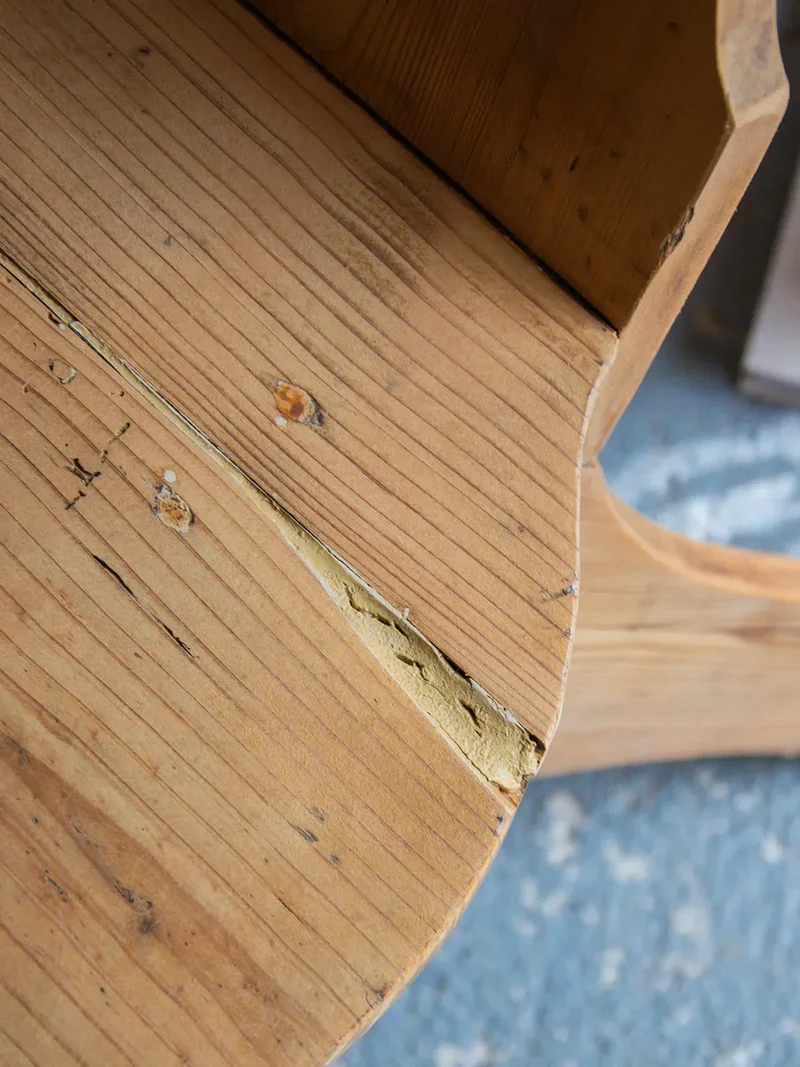 Claude, la paire de chaises en bois N°362