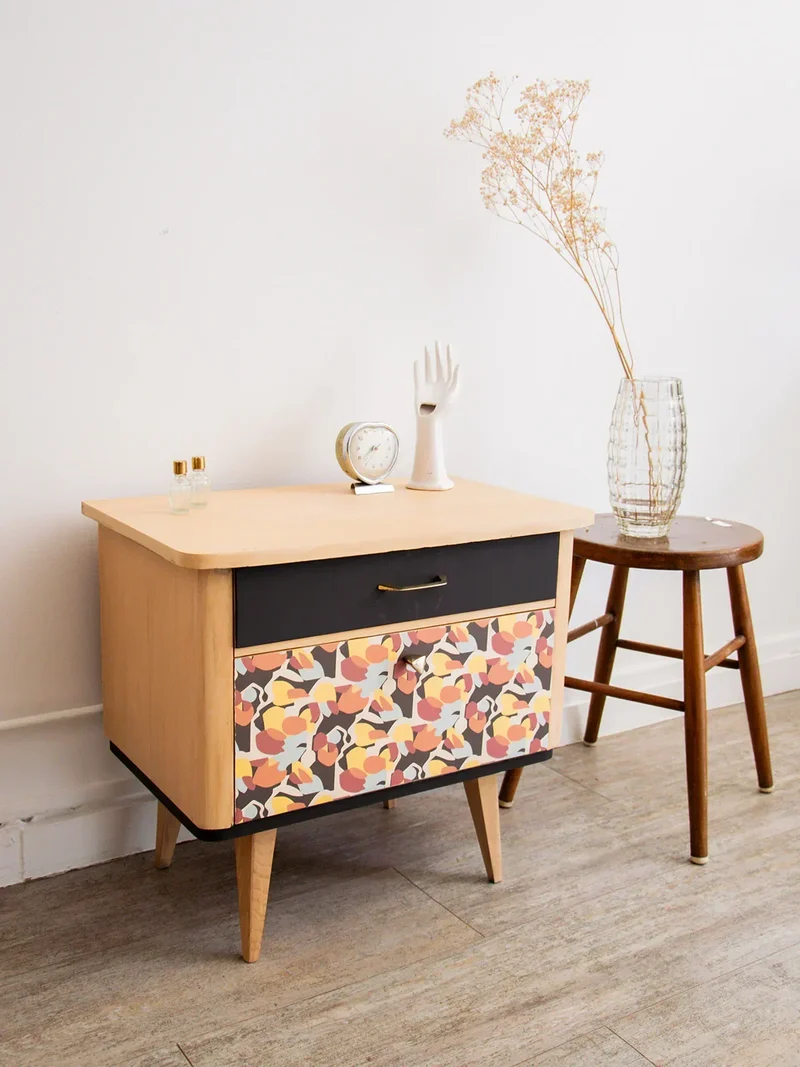 Maïa, la table de chevet en bois N°116