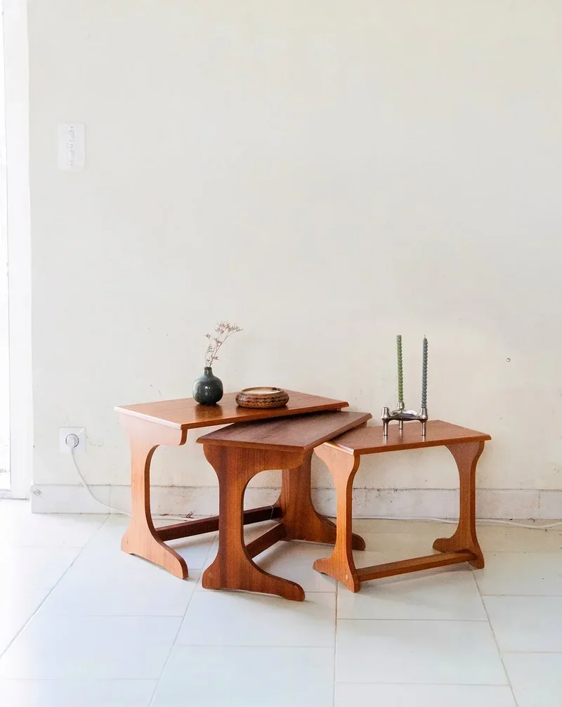 Barbara, les tables gigognes scandinaves N°44