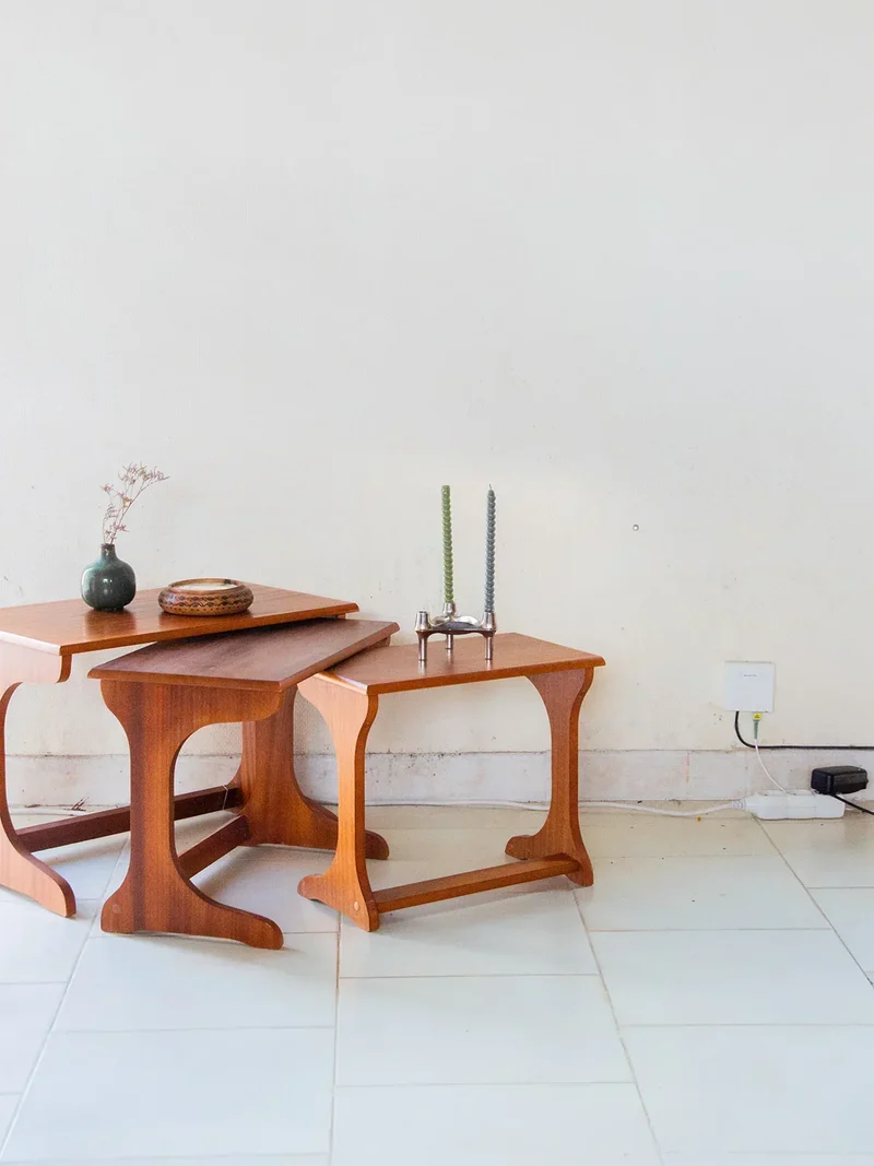 Barbara, les tables gigognes scandinaves N°44