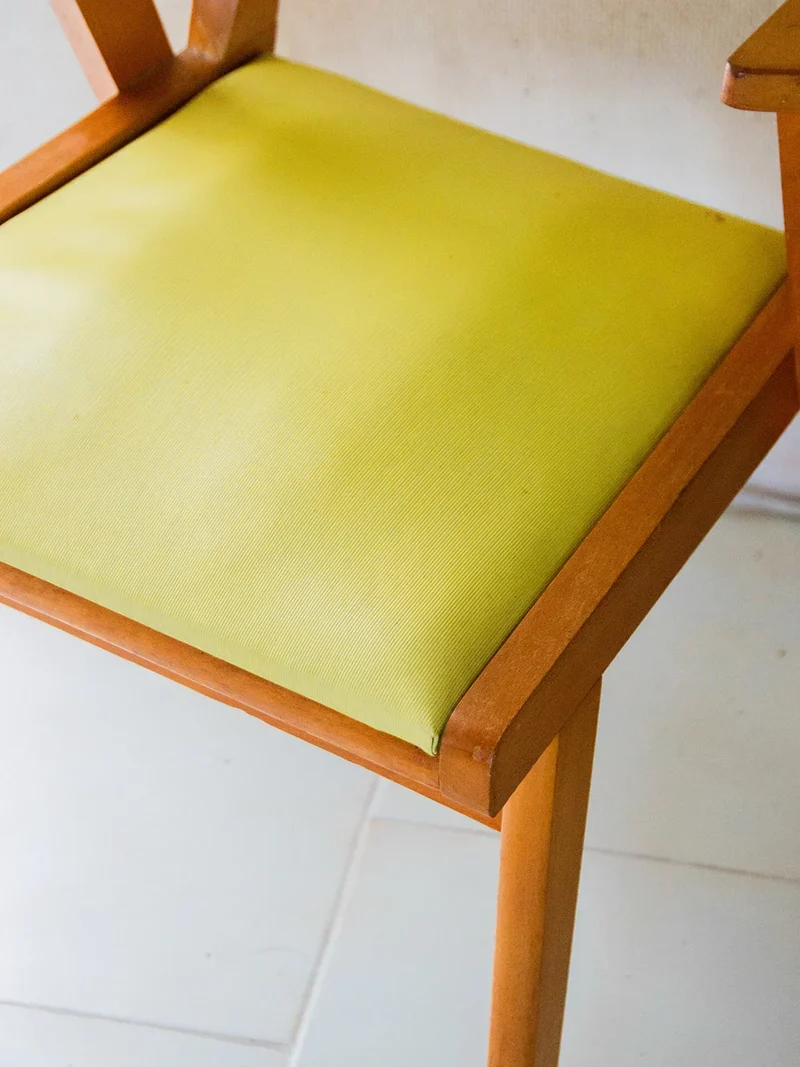 Ernest, le fauteuil bridge jaune N°140
