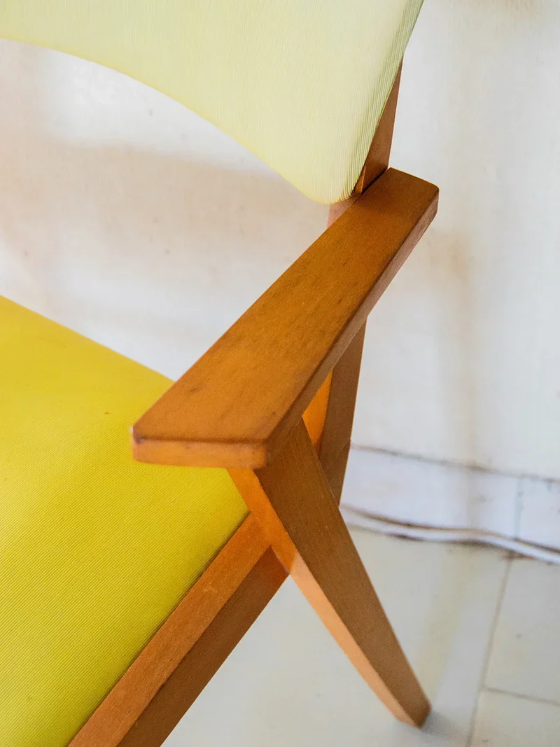 Ernest, le fauteuil bridge jaune N°140