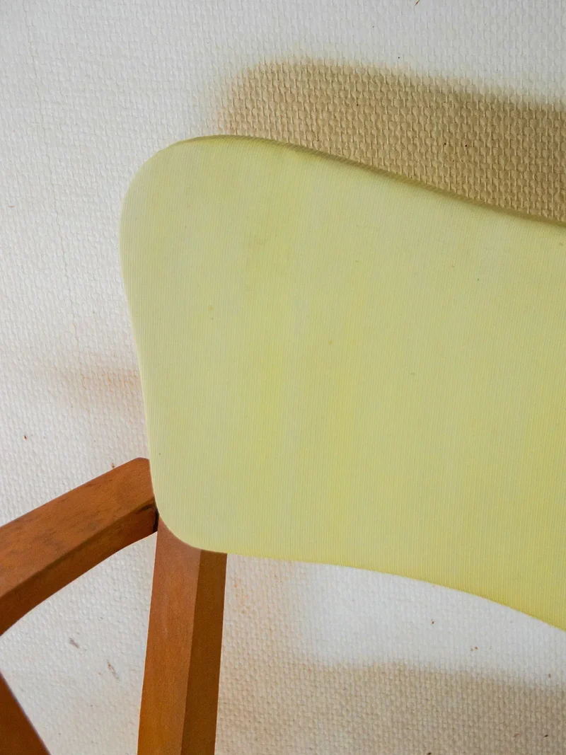 Ernest, le fauteuil bridge jaune N°140