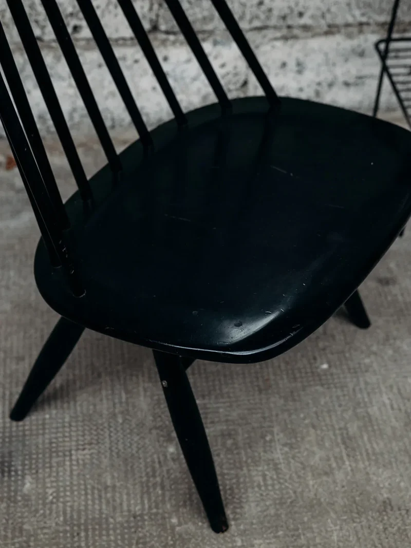 Jakob, le fauteuil Tapiovaara N°229