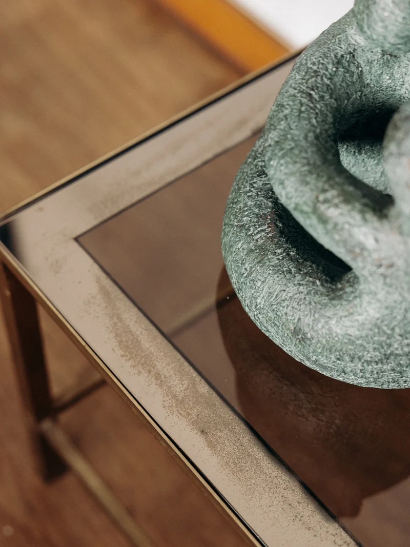 Hanna, la table d'appoint en verre N°252