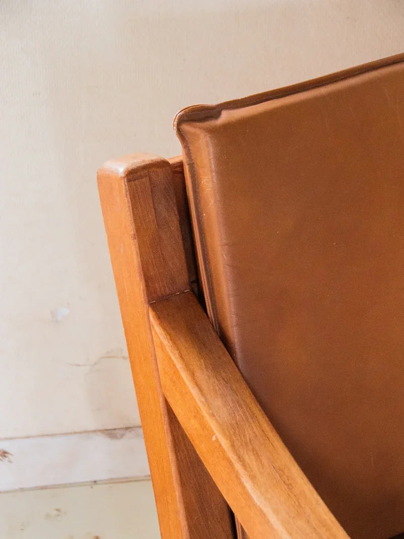 Ernest, le fauteuil camel N°128