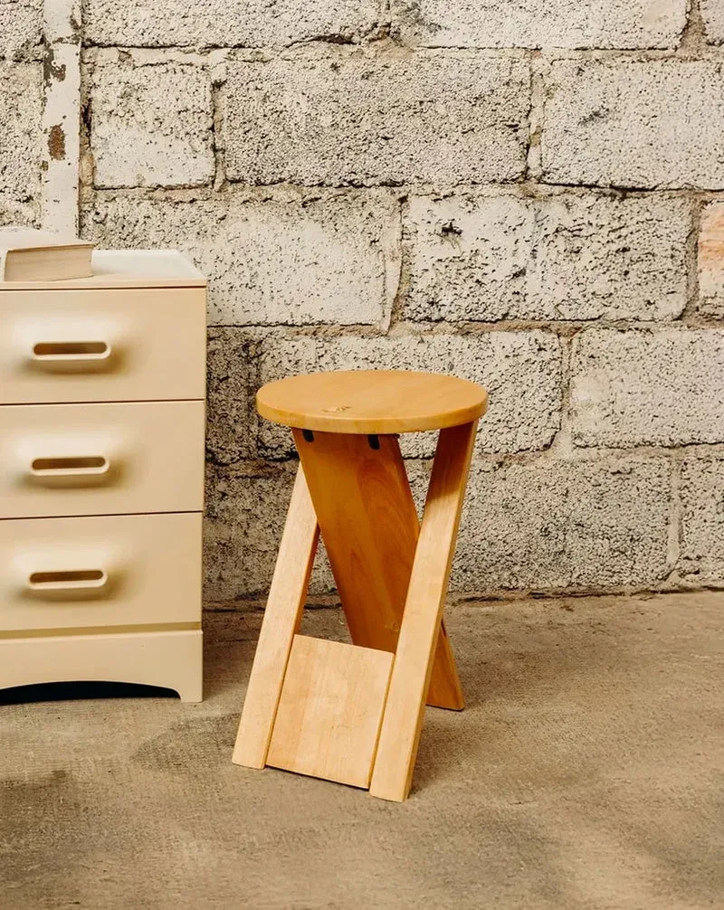 Axel, le tabouret en bois N°371
