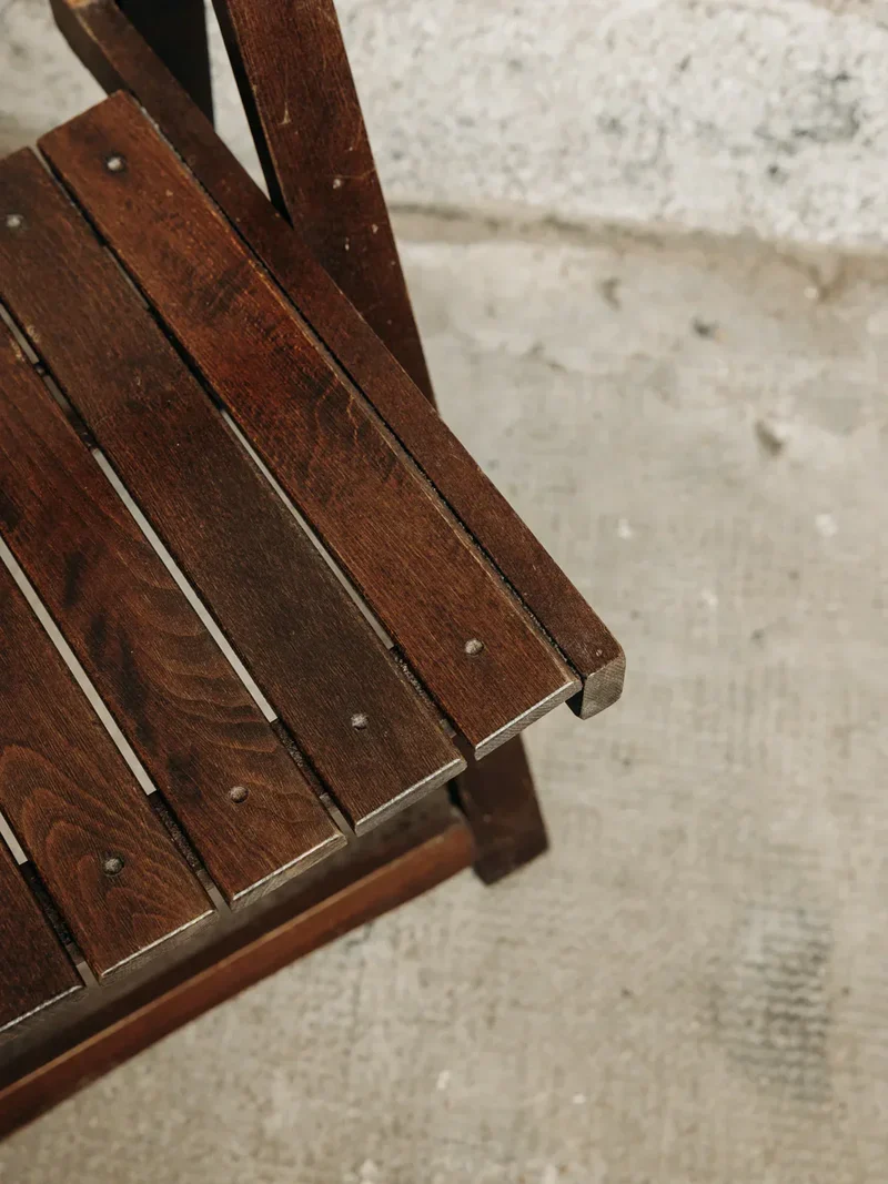 Claude, la paire de chaises pliantes N°873