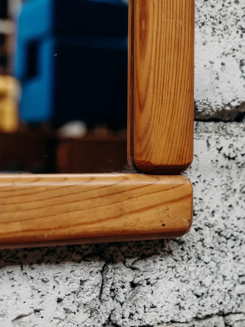 Igor, le miroir en bois N°159