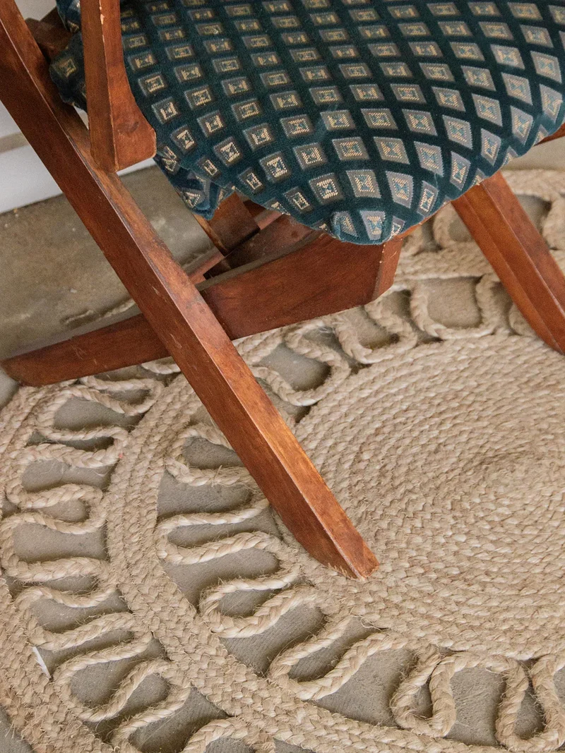 Ernest, le fauteuil en tissu bleu N°119