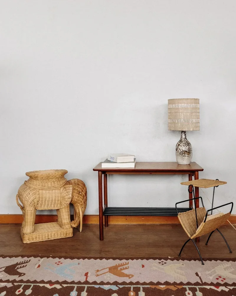 Donna, la table basse en bois N°219