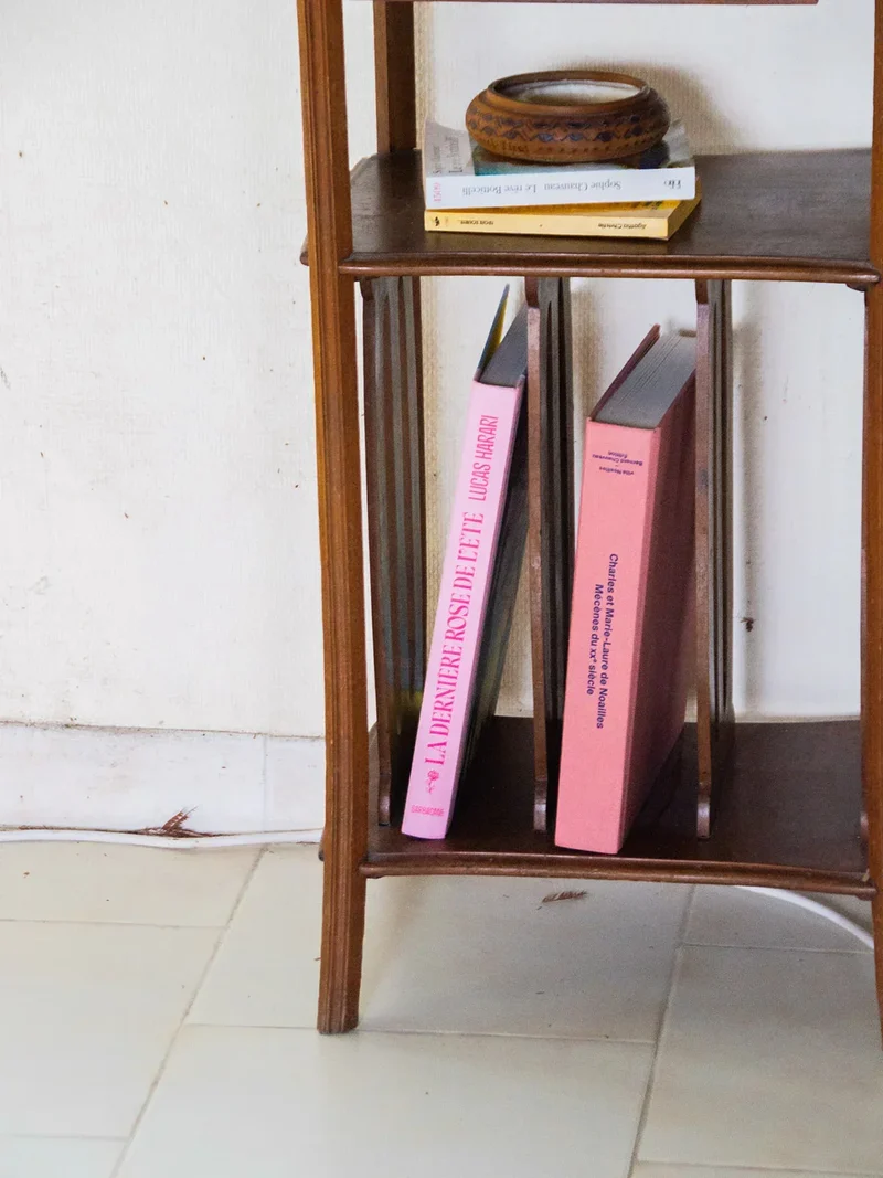 Francine, la table d'appoint N°346