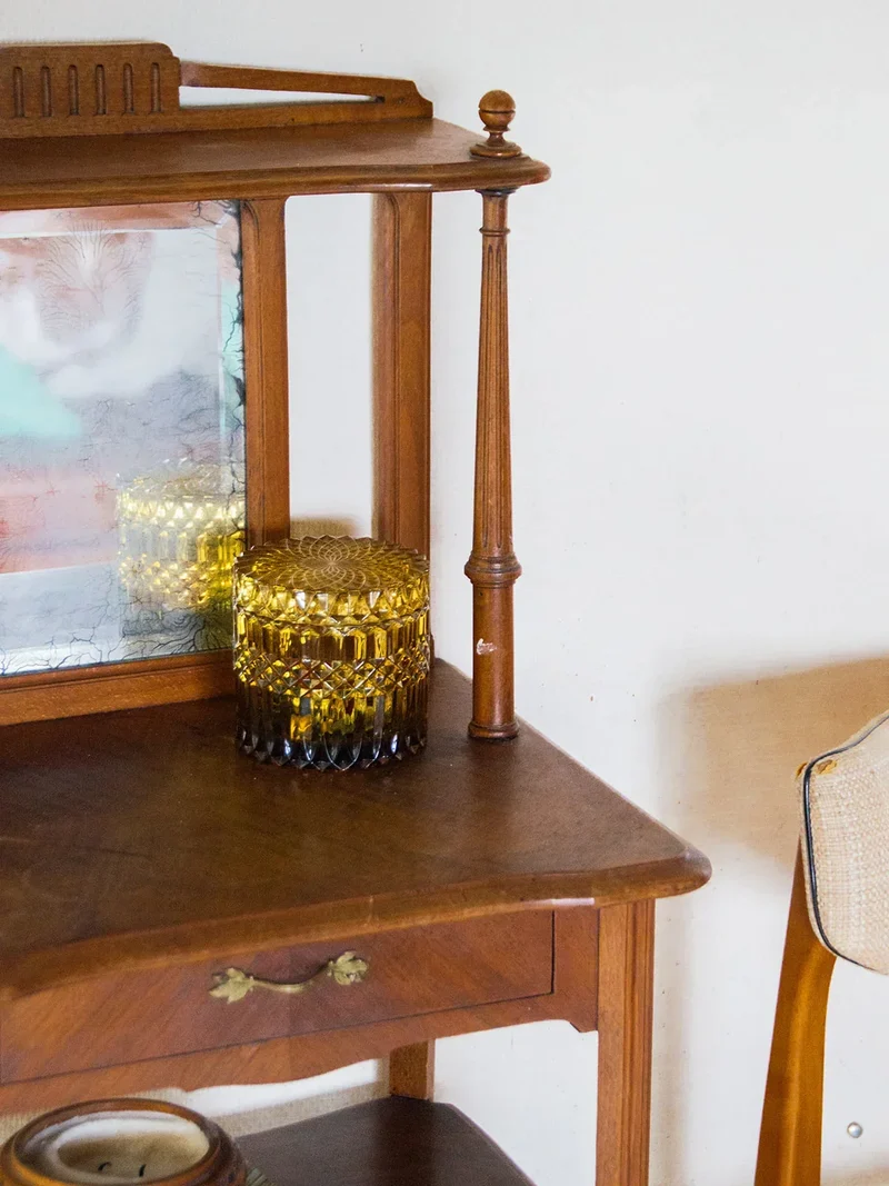 Francine, la table d'appoint N°346