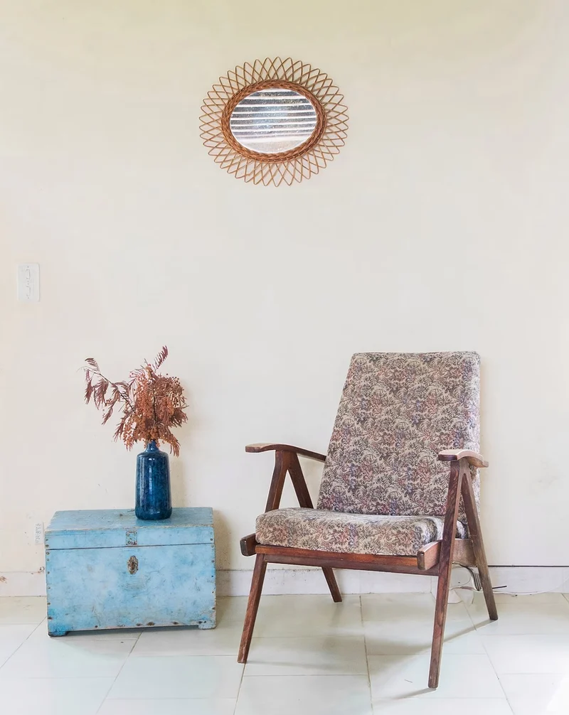 Jakob, le fauteuil scandinave coloré N°957