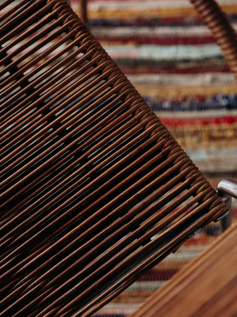 Alma, la chaise Tito Agnoli N°595